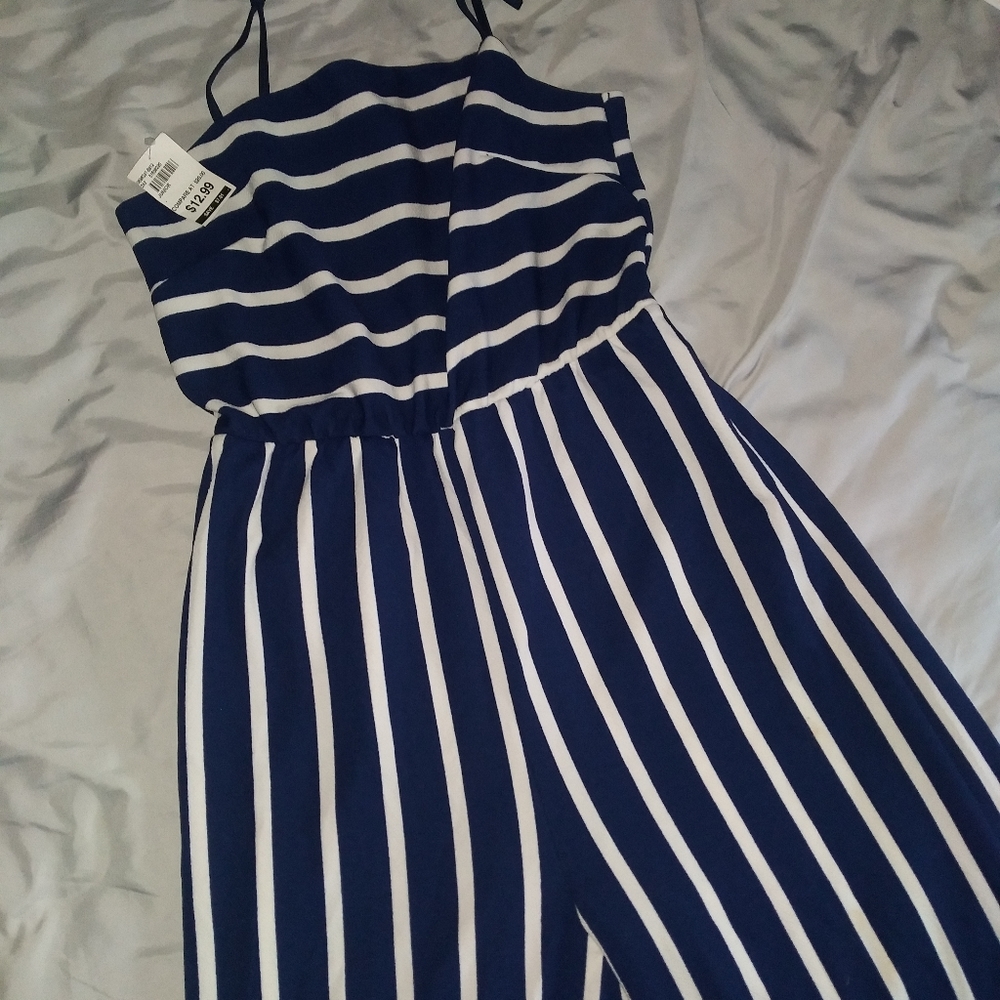 Jump suit